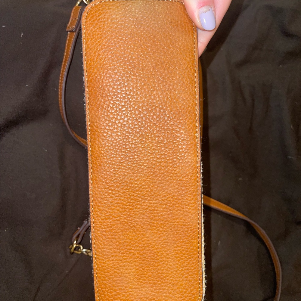 Anne Klein Crossbody - Picture 5 of 5